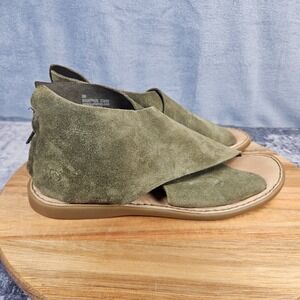 Born Iwa Sandals Nubuck Leather Zip Open Toe Flat Womens Casual Green Shoes 8 M